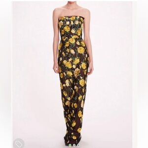 Marchesa Notte

Floral Embroidered Strapless Gown